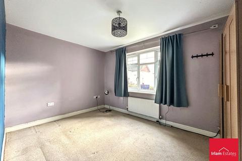 1 bedroom flat for sale, Dean Road, Cadishead, M44