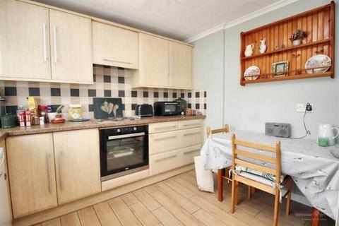 3 bedroom terraced house for sale, 40 Helmsdale Close, Reading, Berkshire, RG30 2PS