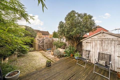undefined, Holders Close, Billingshurst, RH14