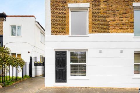 1 bedroom flat for sale, Buckingham Road, London, N1