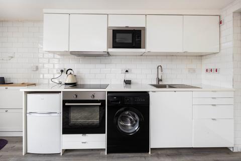 1 bedroom flat for sale, Buckingham Road, London, N1