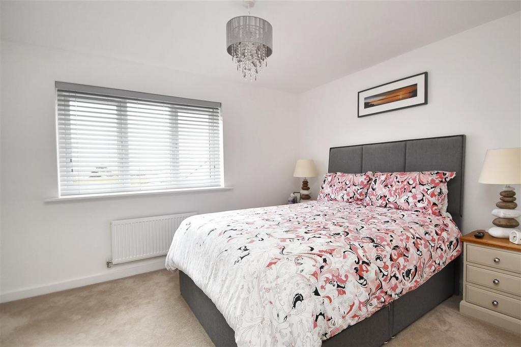 Principal bedroom