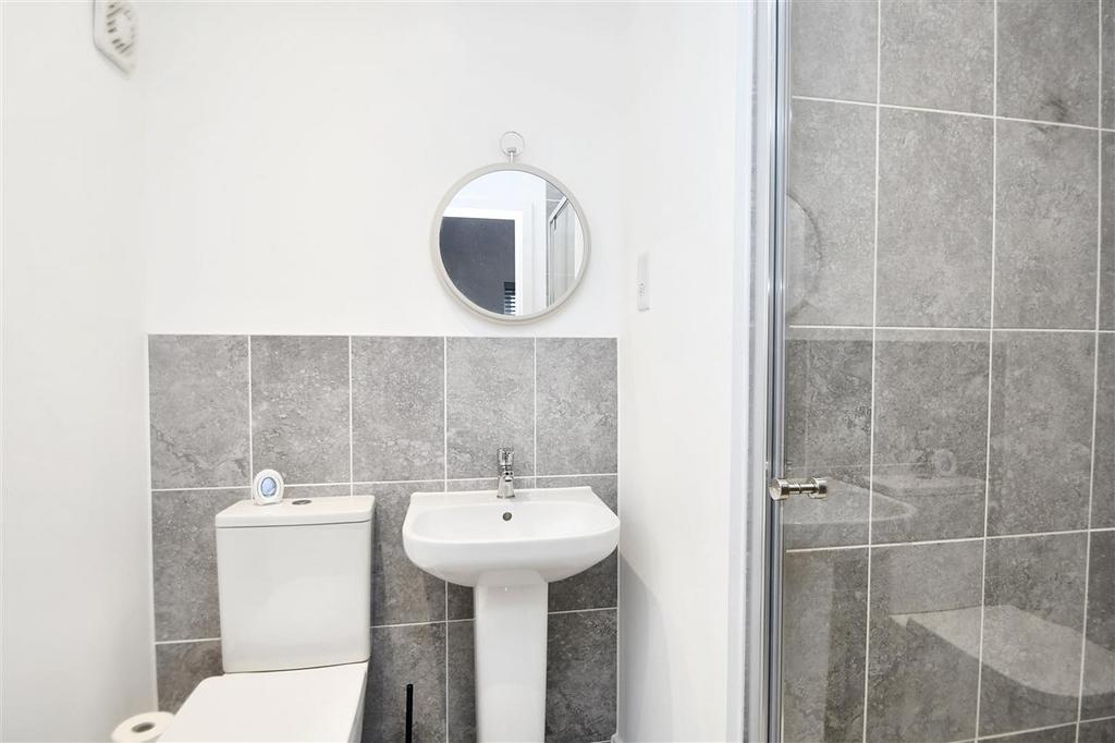 En suite shower room