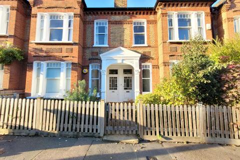 3 bedroom apartment to rent, Dalkeith Road, Dulwich, London, SE21
