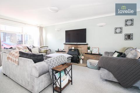 undefined, Broadbank, Louth LN11
