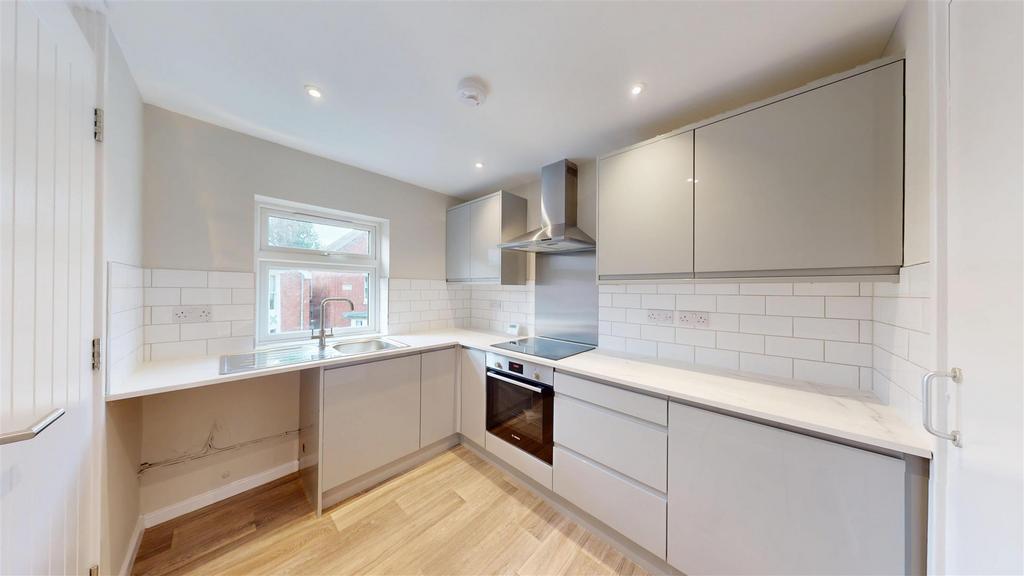 Tankerville Street 9, Kitchen.jpg