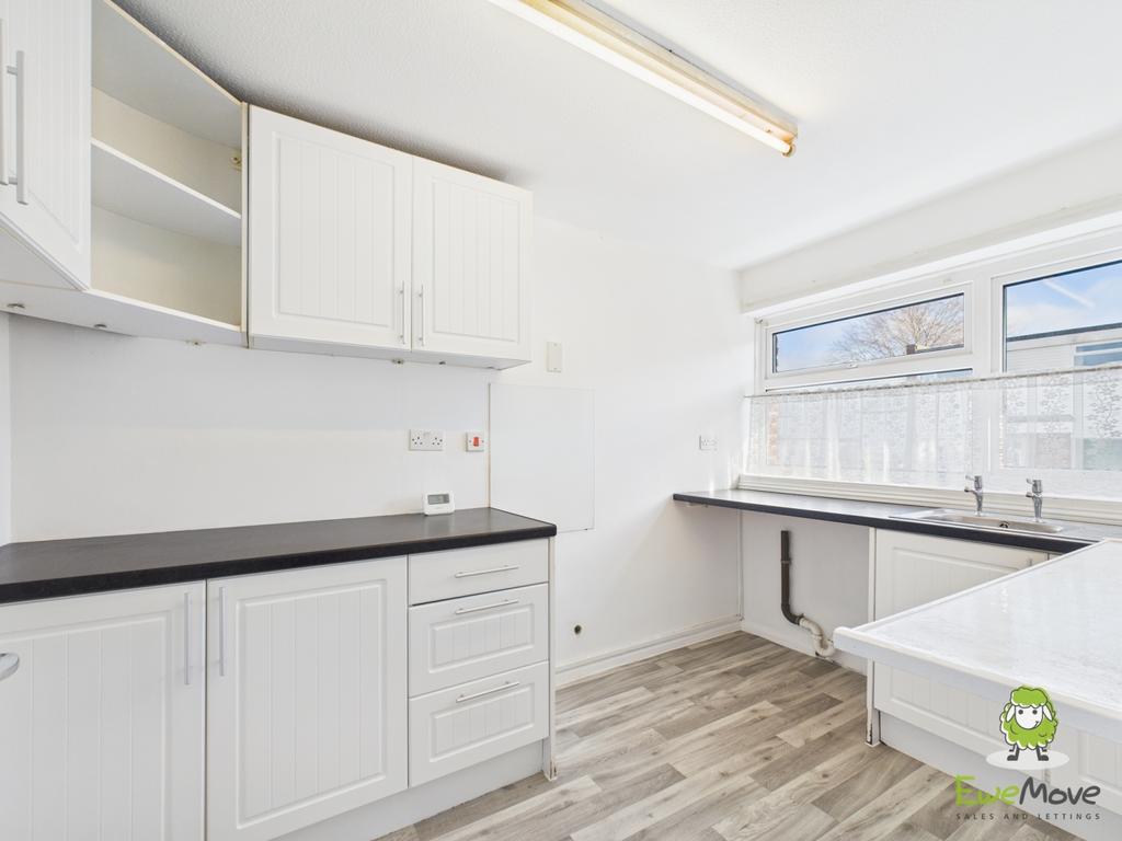 Ewe Move Estate Agents Basingstoke - Ribble Way - K