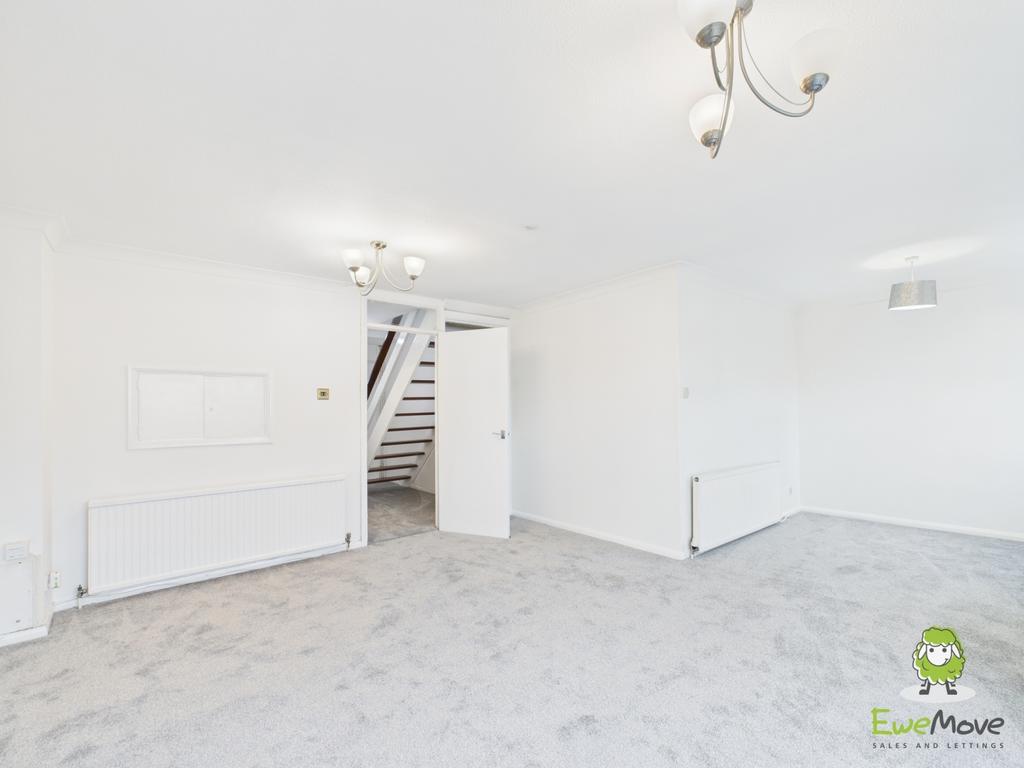 Ewe Move Estate Agents Basingstoke - Ribble Way - L