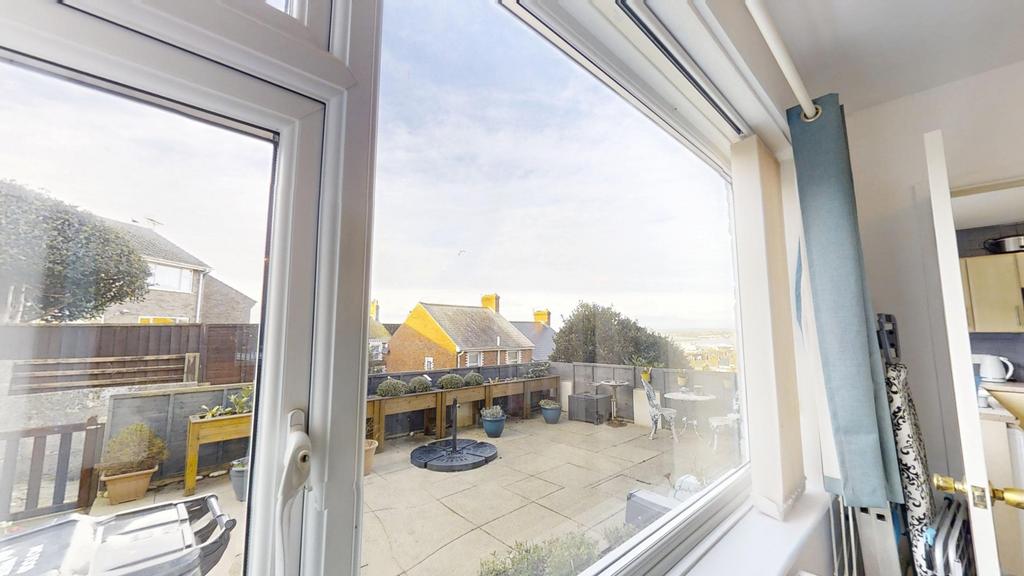 Brymers-Avenue-Portland-Dorset-UK-11262025 135835