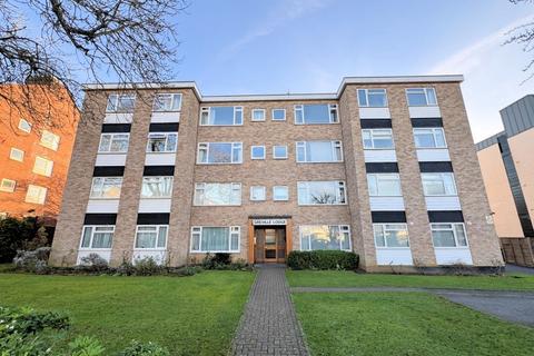 undefined, WOODSIDE PARK ROAD, NORTH FINCHLEY, N12