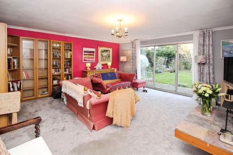 undefined, Woodland Rise, Kidderminster DY14
