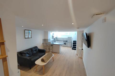 undefined, Pogmoor Road, Pogmoor , Barnsley, S75 2EF