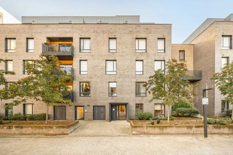 Grove Park, London NW9