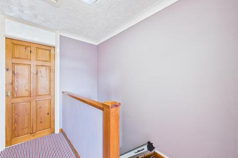 2 bedroom terraced house for sale, Waivers Way, Aylesbury HP21