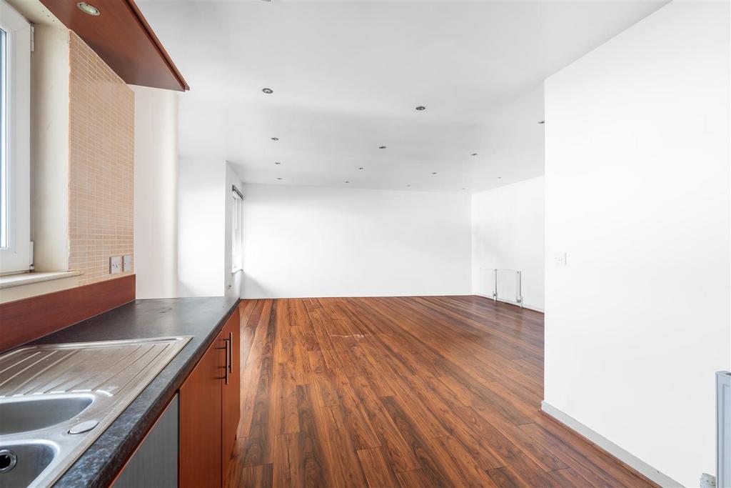 Lounge.1.jpg