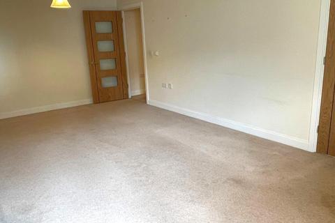 2 bedroom retirement property for sale, Beaulieu Road, Dibden Purlieu, Southampton, SO45