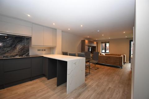 undefined, Manor Farm Close, Lime Avenue, Leamington Spa