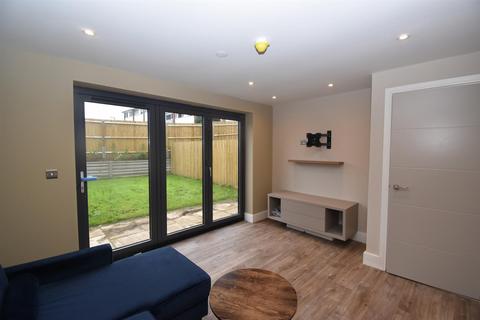 undefined, Manor Farm Close, Lime Avenue, Leamington Spa