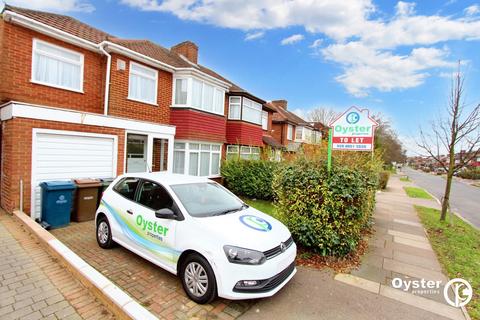 4 bedroom semi-detached house to rent, Crowshott Avenue, Stanmore, HA7