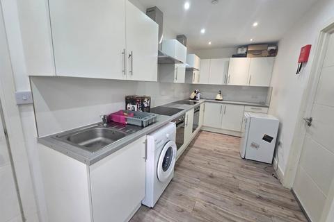undefined, Monarch Close, Feltham