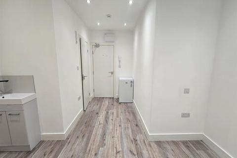 undefined, Monarch Close, Feltham