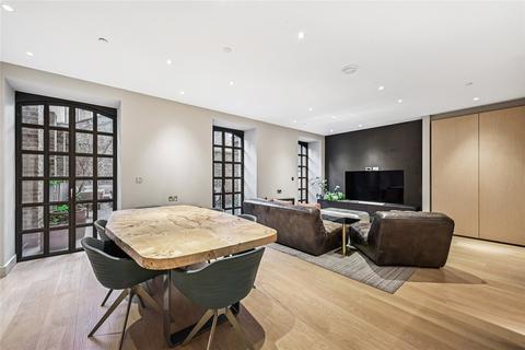 undefined, Floral Street, Covent Garden, WC2E