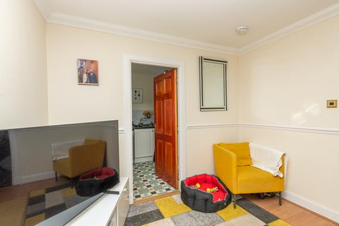 undefined, Marjoribanks Street, Bathgate EH48
