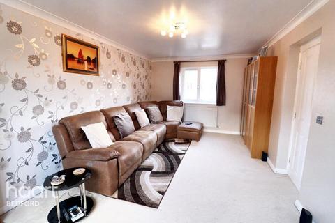 4 bedroom townhouse for sale, Miller Road, Bedford