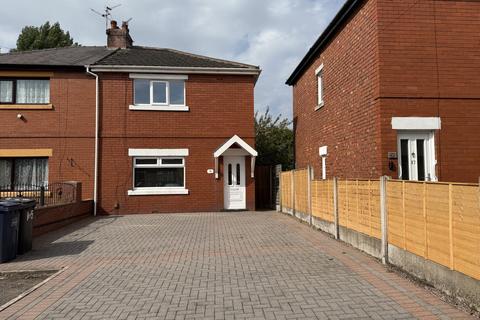 2 bedroom semi-detached house for sale, Mead Avenue, ., Leyland, Lancashire, PR25 3FH