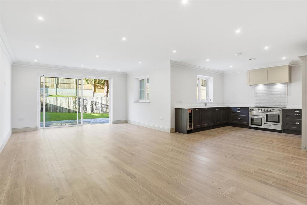 1578342896 - 5 Amberwood Grove -54.jpg