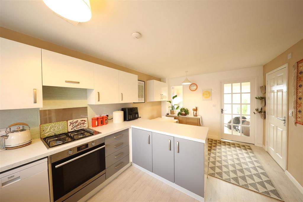 Kitchen diner