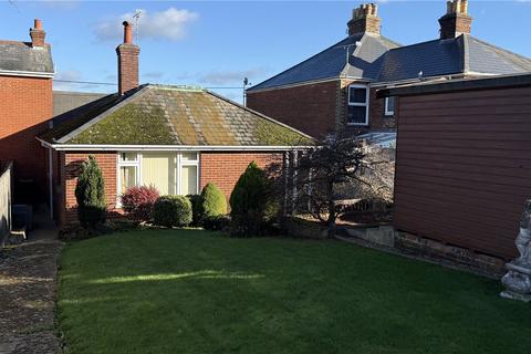 3 bedroom bungalow for sale, Alvington Road, Newport, Isle of Wight