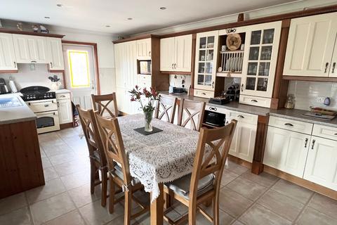 4 bedroom detached house for sale, Holbury, Southampton, Hampshire, SO45