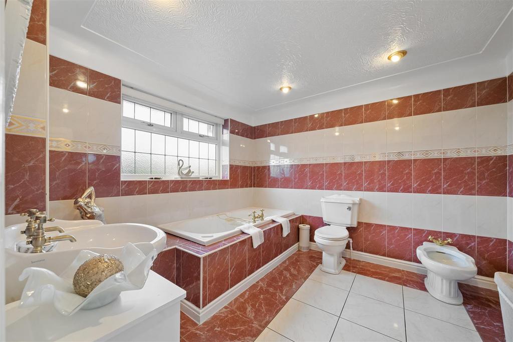 Bath.jpg