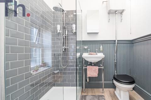 2 bedroom semi-detached house for sale, Ventnor PO38