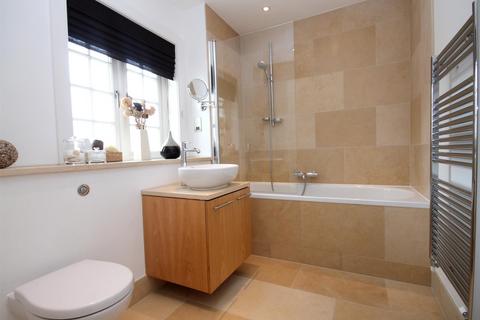 undefined, WESTHUMBLE STREET, WESTHUMBLE, RH5