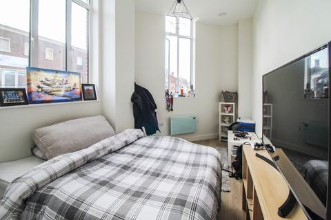 undefined, Silver Street, Bedford, Bedfordshire, MK40