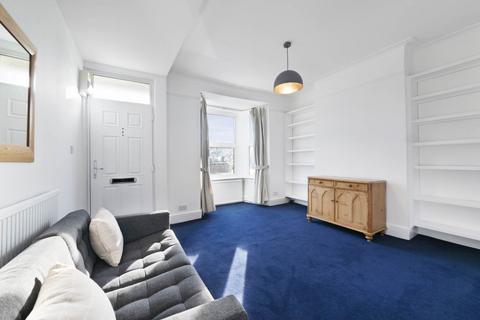 2 bedroom flat to rent, Evelina Road, Nunhead, SE15