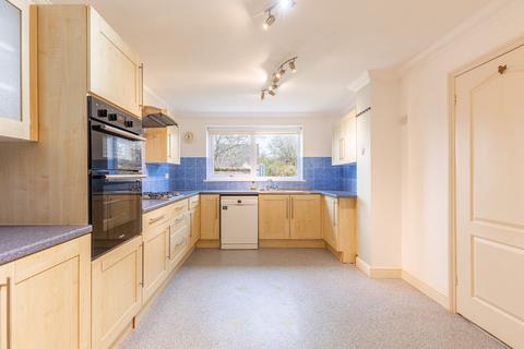 undefined, Wymondham