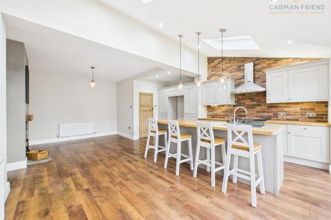 undefined, Chester Road, Huntington, CH3