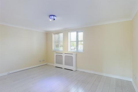 undefined, Fairmeads, Loughton IG10