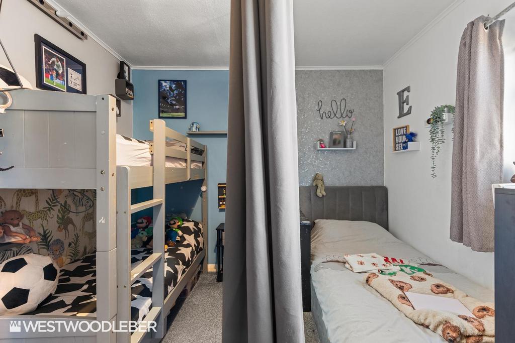 Pengelly Close 11.jpg
