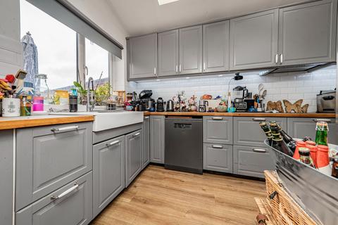 undefined, Beech Avenue, Brentford, TW8