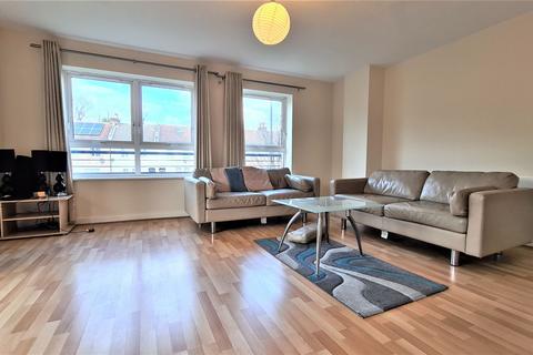 2 bedroom apartment for sale, Greenbank Court, Isleworth, TW7
