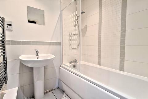 2 bedroom apartment for sale, Greenbank Court, Isleworth, TW7