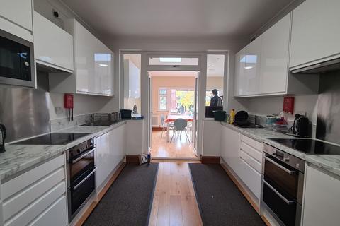 undefined, Taunton Avenue, Hounslow