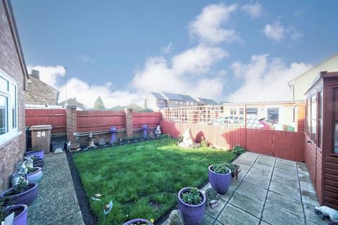 undefined, Lyneham Road, Luton
