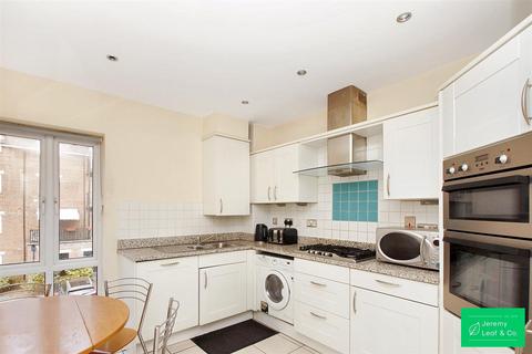 undefined, Hoptree Close, London