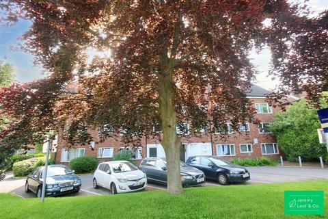 undefined, Gainsborough Road, London