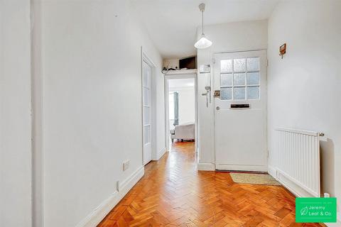 undefined, Ballards Lane, London